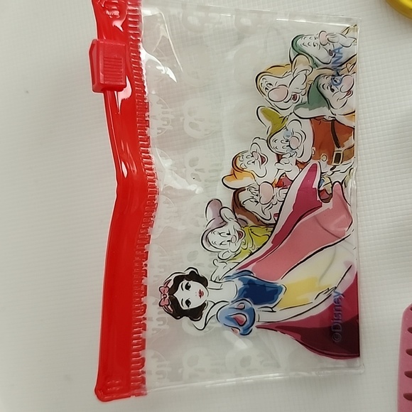 Real littles snow white mini accessories - Picture 2 of 9